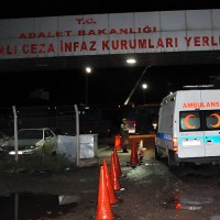 Kandra cezaevinde yangn