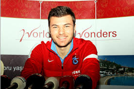 Yusuf Erdoan`dan 4 yllk imza