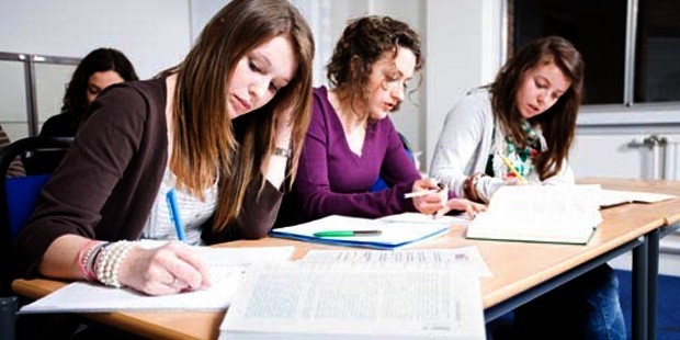 GLEN OKULLARINA LK DARBE!!!