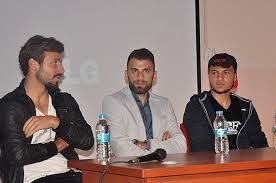 TRABZONSPOR`LU FUTBOLCULAR ARAKLI GENLK MER