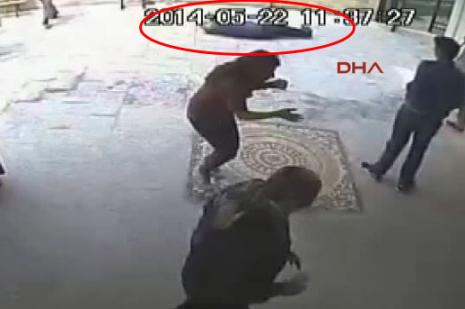 Uur Kurt`u ldren silah polisinmi