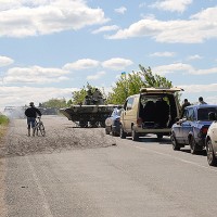 Ukrayna`da Ahska Trkleri evlerini terk ediy
