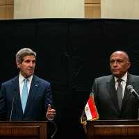 ABD, Apai helikopterlerini Msr`a teslim ed